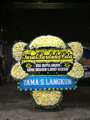 Papan Bunga Duka di Tangaran